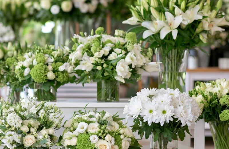 Understanding_the_Distinction_Between_Funeral_Flowers